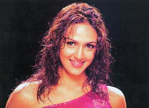 Familiar faces from Bollywood were the focus of the film awards ceremony.
