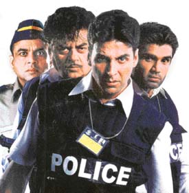 A scene from "Aan"