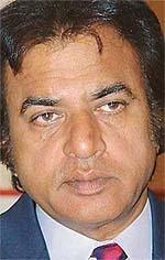 Pakistani  actor Ghulam Mohinuddin