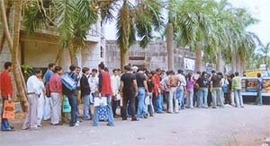 Cine buffs make a beeline for the Cinestar ki khoj contest, being held in the Capital