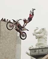 Moto X superstar Mike Metzger flies in the air