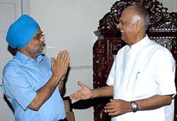 Deputy Chairman-designate of the Planning Commission Montek Singh Ahluwalia with his predecessor K.C.Pant in New Delhi on Saturday. 