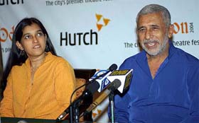 Noted actor Nasiruddin Shah with wife Ratna Pathak addresses a Press conference in connection with a theatre festival in Kolkata 