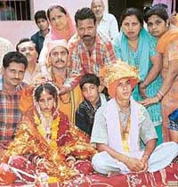 Kumari Suresh and Kumar Ashok being wedded at Dera Shri Sai Sidh Baba Balak Nath