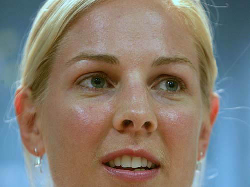 Australian rower Sally Robins speaks at a news conference in Athens on August 24. Robins, who quit pulling with her crew in sight of an Olympic medal, triggered heated national debate on Tuesday, with Prime Minister John Howard having a say.