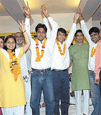 NSUI candidates for the DU elections with party leaders Sajjan Kumar and Oscar Fernandes at a meeting in the Capital on Tuesday. 
