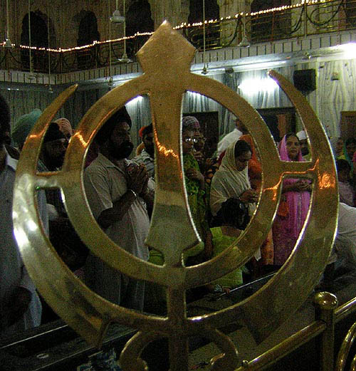 Obeisance being paid at gurdwara Dukhniwaran in Patiala on Tuesday on the 400th anniversary of the Prakash Utsav of Guru Granth Sahib.