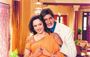 Amitabh and Hema Malini in Baghbaan