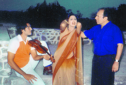A still from Dhol Mereya