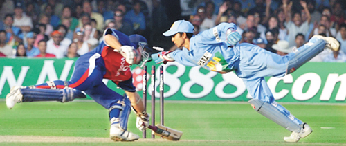 Out-of-the-world stumping by Karthick. 