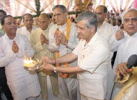 Commissioner of Police Dr K.K. Paul, Lt-Governor B.L. Joshi, Congress leader Kapil Sibbal and L.M. Singhvi, during the Bhoomi Poojan ceremony