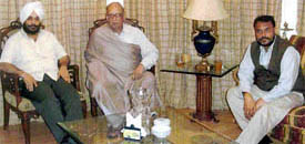 Chaudhary Mohammad Anwar, legal adviser to Pakistan Prime Minister 