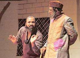 Actors lend shape to director K. Vasudevans design in "Kanjoos", presented at Tagore Theatre in Chandigarh