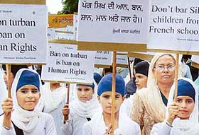 Religious bodies take out a rally to protest against the turban ban in French schools from the Sector 34 gurdwara in Chandigarh