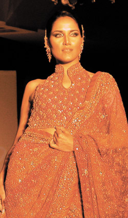 A model presents an ensemble by designer Ritu Kumar