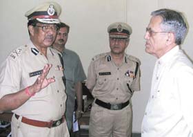Lt-Governor B.L.Joshi discussing with Dr U.N.Rao, Joint Commissioner of Police and Dr K.K.Paul, Commissioner of Police during the inauguration of Delhi Police Industrial Training Centre