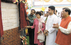 Kumari Shelja, Minister of Urban Employment & Poverty Alleviation, along with Sachin Pilot, MP, and Dr Bindeshwari Pathak, founder, Sulabh Sanitation Movement, laying the foundation stone of Sulabh International Academy, at Palam in the Capital on Tuesday.
