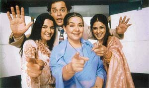 Farida Jalal with co-stars in Shararat