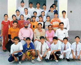 The students of the Government Model Senior Secondary School, Civil Lines,  Ludhiana, who excelled in sports with Principal Maninder Kaur Sandhu