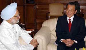 Prime Minister Manmohan Singh at a meeting with Asian Devlopment Bank president Tadao Chino at South Block in New Delhi