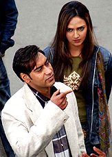 Bollywood actors Ajay Devgan and Isha Deol