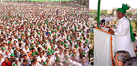 Haryana Chief Minister Om Prakash Chautala addresses a rally in Rohtak on Wednesday