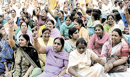 MTNL employees participating in an election rally at Khurshid Lal Bhavan in the Capital.