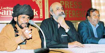 Sain Zaboor Sarvat Ali and Iqbal Bahu talk at a press conference in Ludhiana
