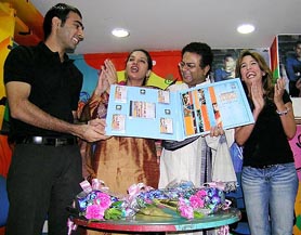Bollywood stars Prakash Rao, Shabana Azmi, Perizaad Zorabian and director Rituparna Ghosh