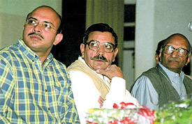 S.S. Yadav, Divisional Commissioner, G.K. Marwah, Divisional Commissioner, Govt of NCT, Delhi and Dr A.S. Arya, National Seismic Advisor, Govt of India-UNDP, at a seminar in New Delhi 