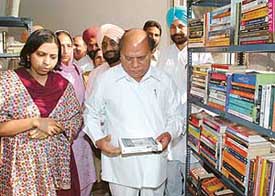 Punjab Minister Chaudhary Jagjit Singh with DC Ropar Seema Jain at the inauguration of the Municipal Library