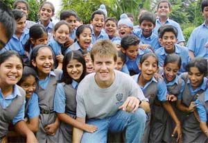 Patrick Kuemmel with students of Vivek High School at the Sukhna Wildlife Sanctuary Park