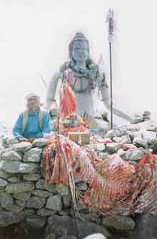 Shivas idol on the summit of Churdhar