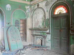 Heritage building under demolition