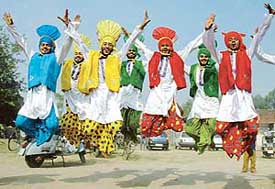 Members of the Yuva Sankalp Sangathan perform bhangra at Maloya