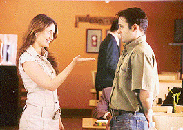 Kareena Kapoor and Akshay Khanna in 'Hulchul'