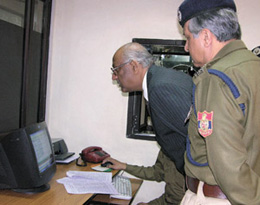 Union Home Secretary Dhirendra Singh and Delhi Police Commissioner Dr K. K. Paul at the inauguration of the Monitoring and Tracking System in the Capital on Thursday.