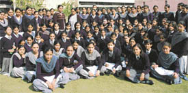 Students of DAV Model Senior Secondary School, Kurali pose for photograph