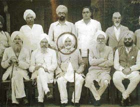 A rare pre-Partition picture of Chatrik with Punjabi and Urdu writers