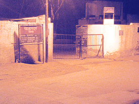 The main gate of the Sadar police station in Sirsa can be seen locked. The photograph was taken on Wednesday at 9 p.m