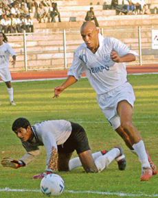 Cristiano scores the second goal for Dempo Club, which turned out to be his last.