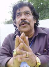 Pakistani singer Sahukat Ali Khan talks to mediapersons in Kurukshetra on Saturday