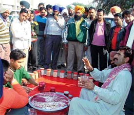 A quack with his magic drugs at the Mini Secretariat