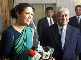 Additional Secretary in the Ministry of External Affairs Meera Shankar speaks to the media with her Pakistani counterpart Tariq Osman Hyder at the Foreign Ministry in Islamabad