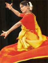 Frozen excellence: Shovana Narayan lives the joy of kathak on the stage of St Kabir School, Sector 26, where she gave a lecture demonstration under SPIC MACAY's "Virasat"s series. 