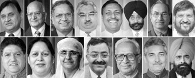 Deepak Manmohan, D.R. Gupta, S. Marriya, A.C. Vaid, Satpal Jain, R.P.S. Josh, Suresh Tandon, Ashok Goyal. 2nd row: Rajinder Bhandari, Kuldeep Kaur Pannu, Madanjit Sahota, R.K. Kohli, Radhey Shyam Sharma, Ravinder Sharma, S.S. Sangha. 