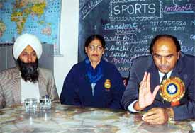 Dr Rupa Saini and Padamshree Satpal Singh, president of the SGFI, address a press conference in Girls Senior Secondary School, Bharat Nagar Chowk, Ludhiana