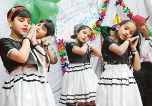 Students of St Georges School celebrate Christmas