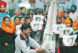 Students of Gurmat Model School, Ropar, at The Tribune office in Chandigarh.