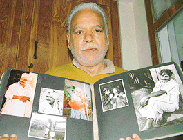 Ailing actor Yash Sharma, who has played character roles in more than 100 Hindi and Punjabi films, with a portfolio of his photographs